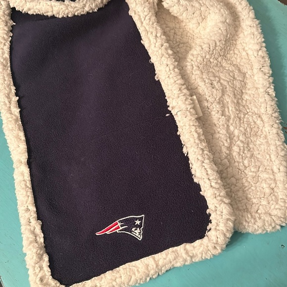 New England Patriots Scarf - Picture 1 of 4